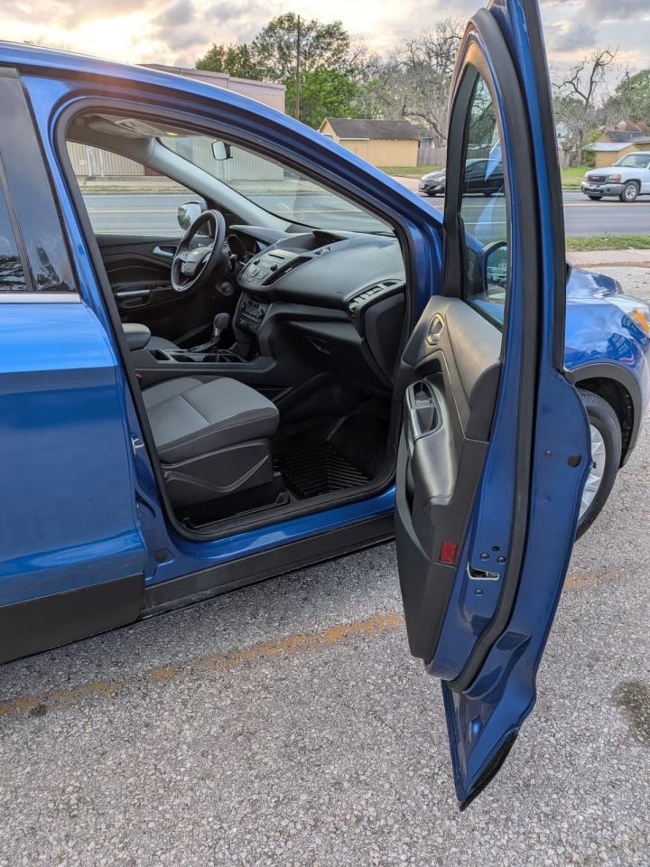 2017 Ford Escape Se - Image 4