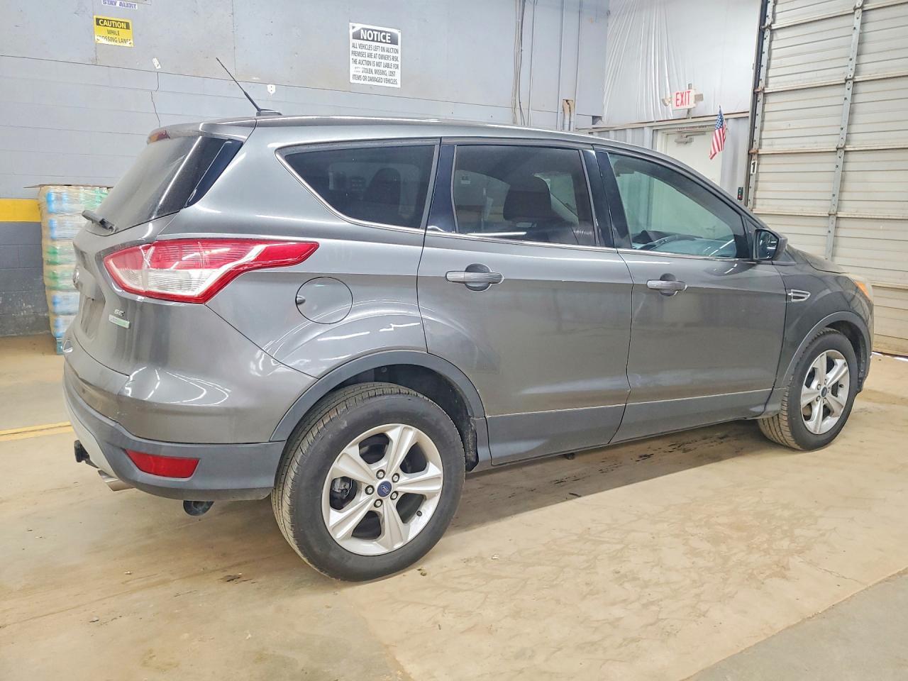 2014 Ford Escape Se - Image 3