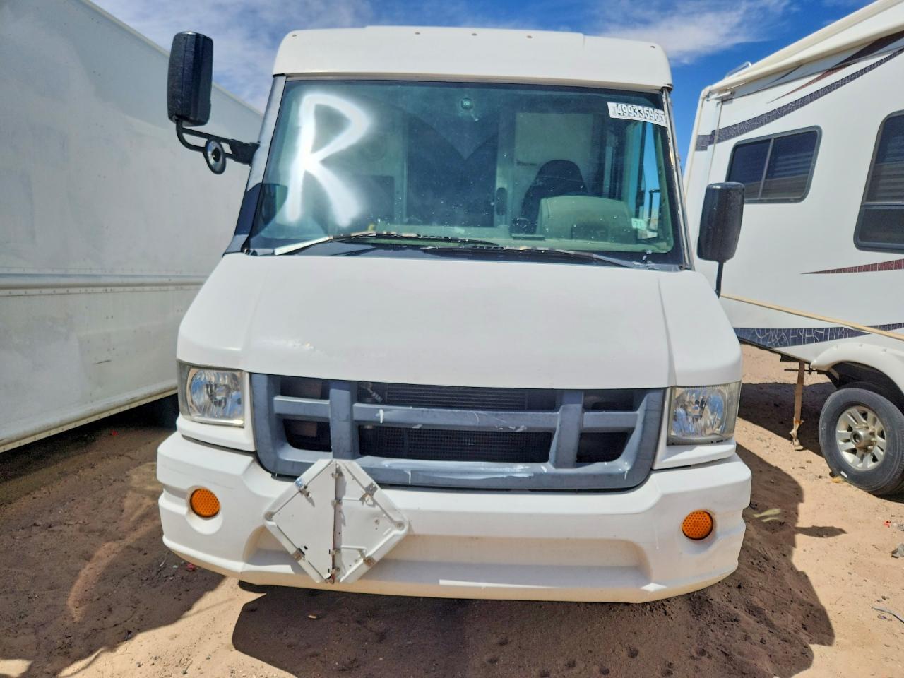 2015 Isuzu Npr Step Van - Image 5