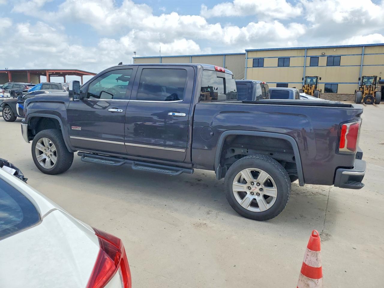 2016 GMC Sierra K1500 Slt - Фото 2