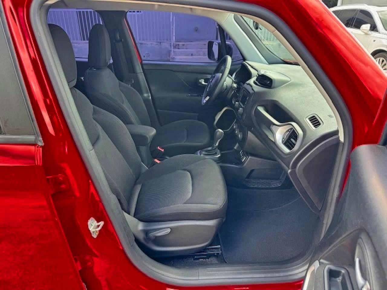 2020 Jeep Renegade Sport - Фото 7