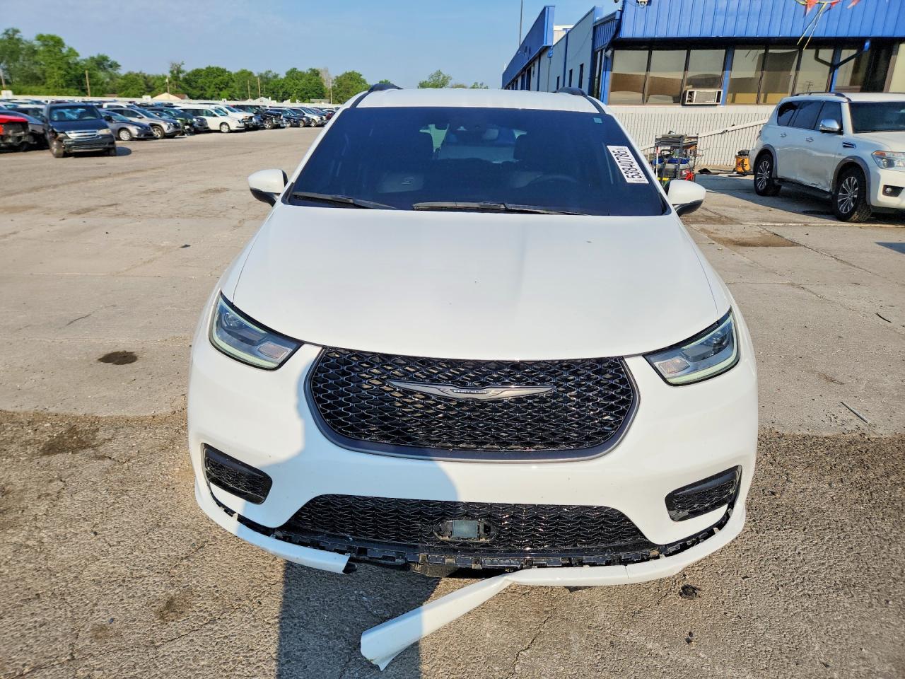 2023 Chrysler Pacifica Touring L - Фото 5