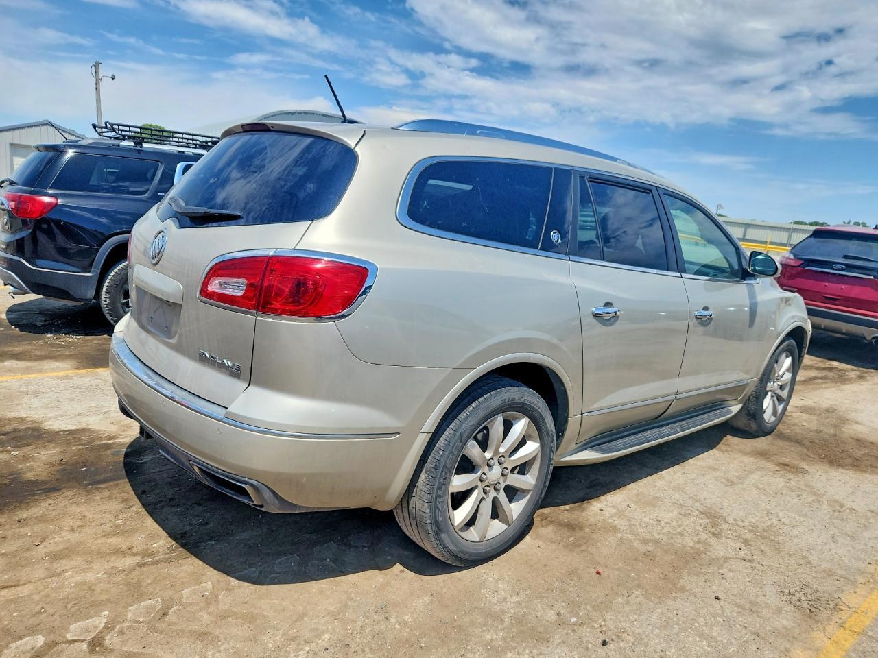 2015 Buick Enclave - Image 3