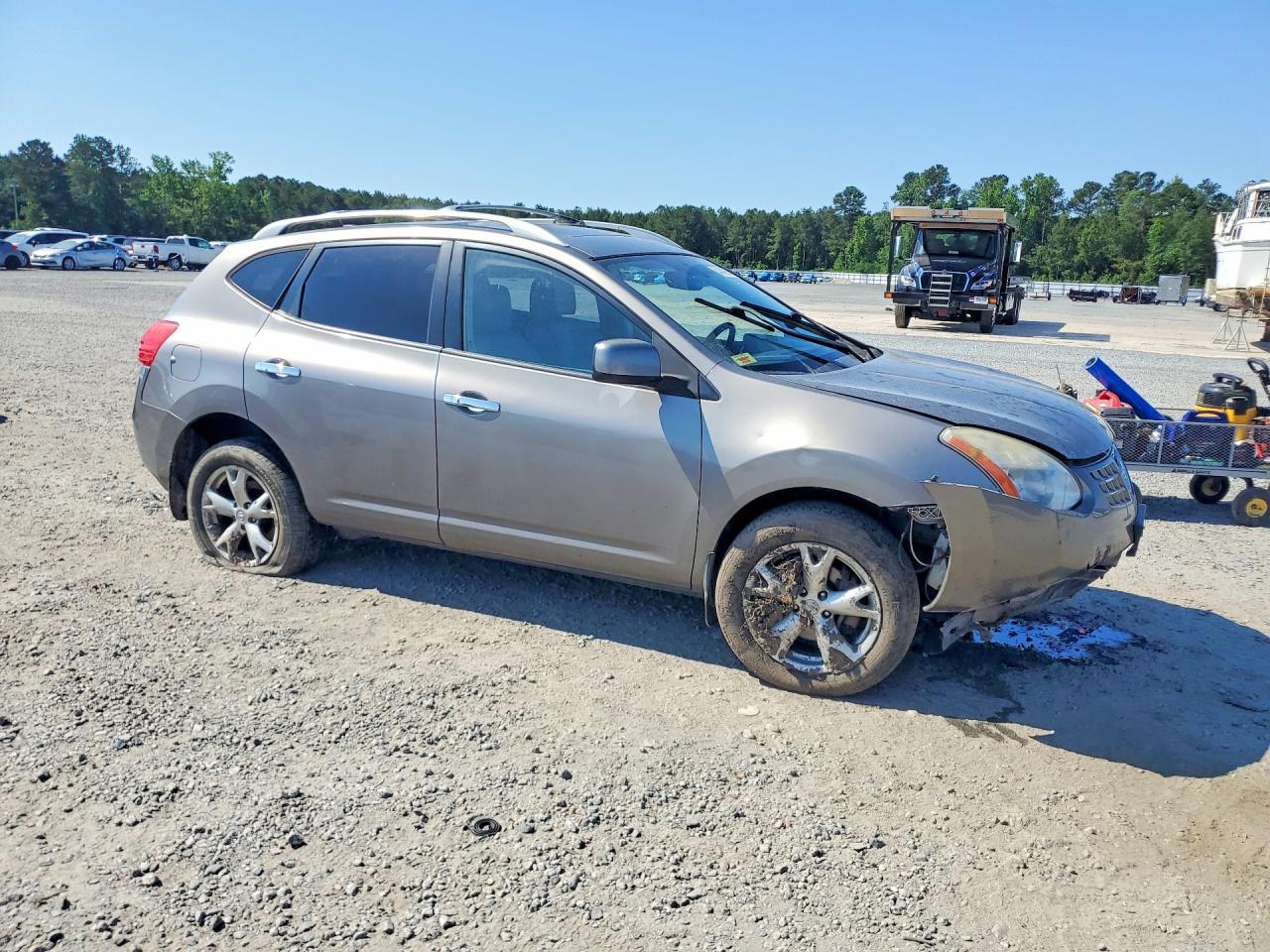 2010 Nissan Rogue S - Фото 4