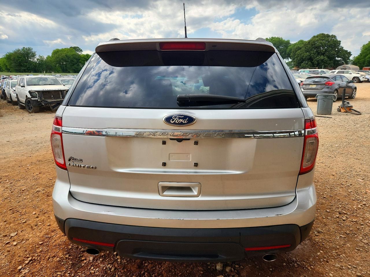 2011 Ford Explorer Limited - Image 6