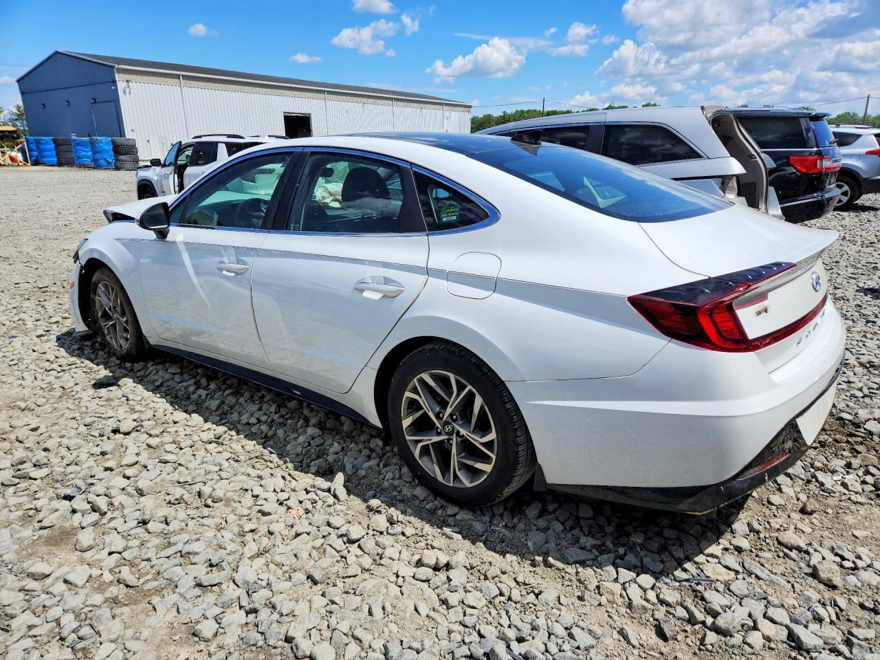 2021 Hyundai Sonata Sel - Фото 2