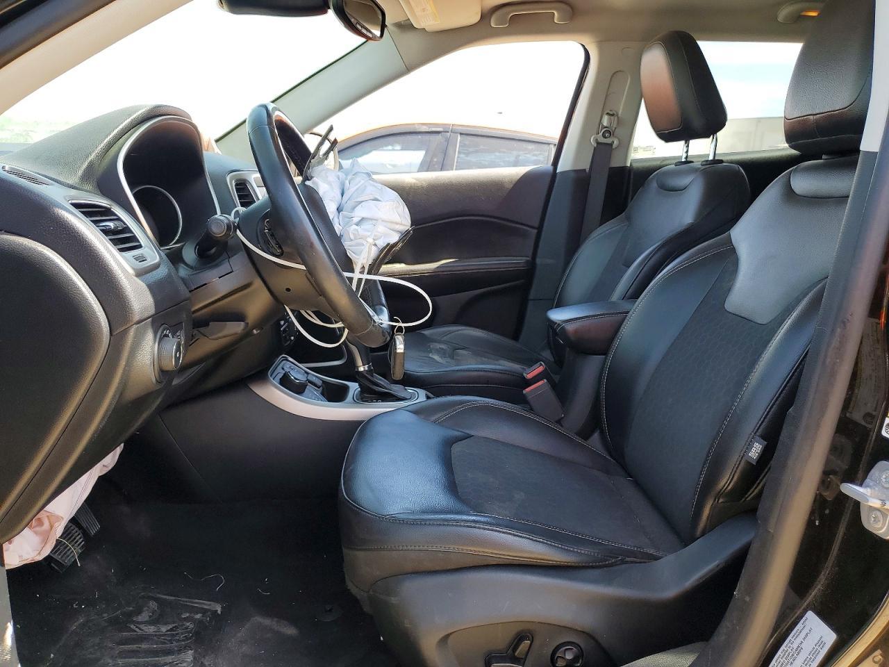 2018 Jeep Compass Latitude - Фото 7