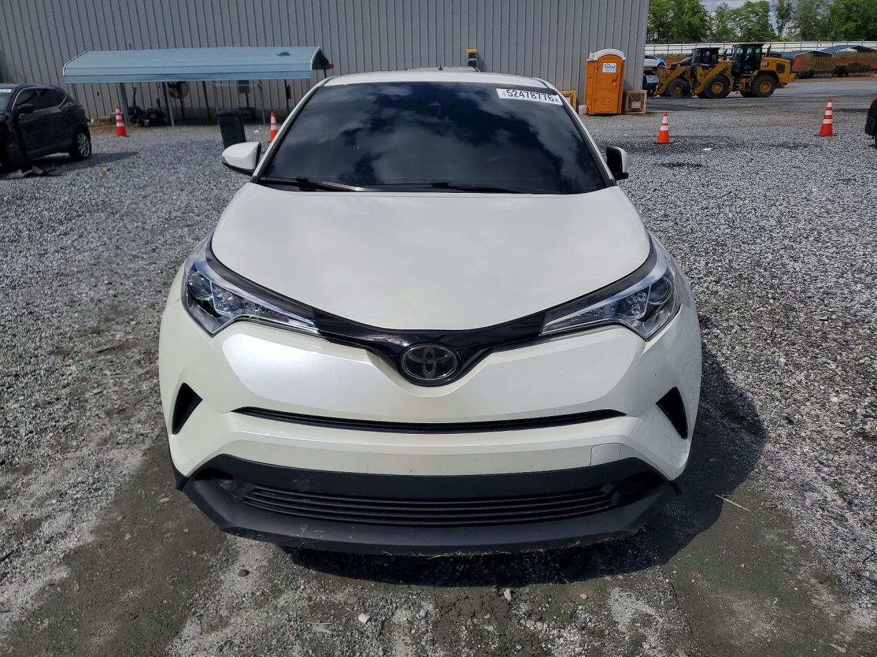 2019 Toyota C-Hr Le - Фото 5