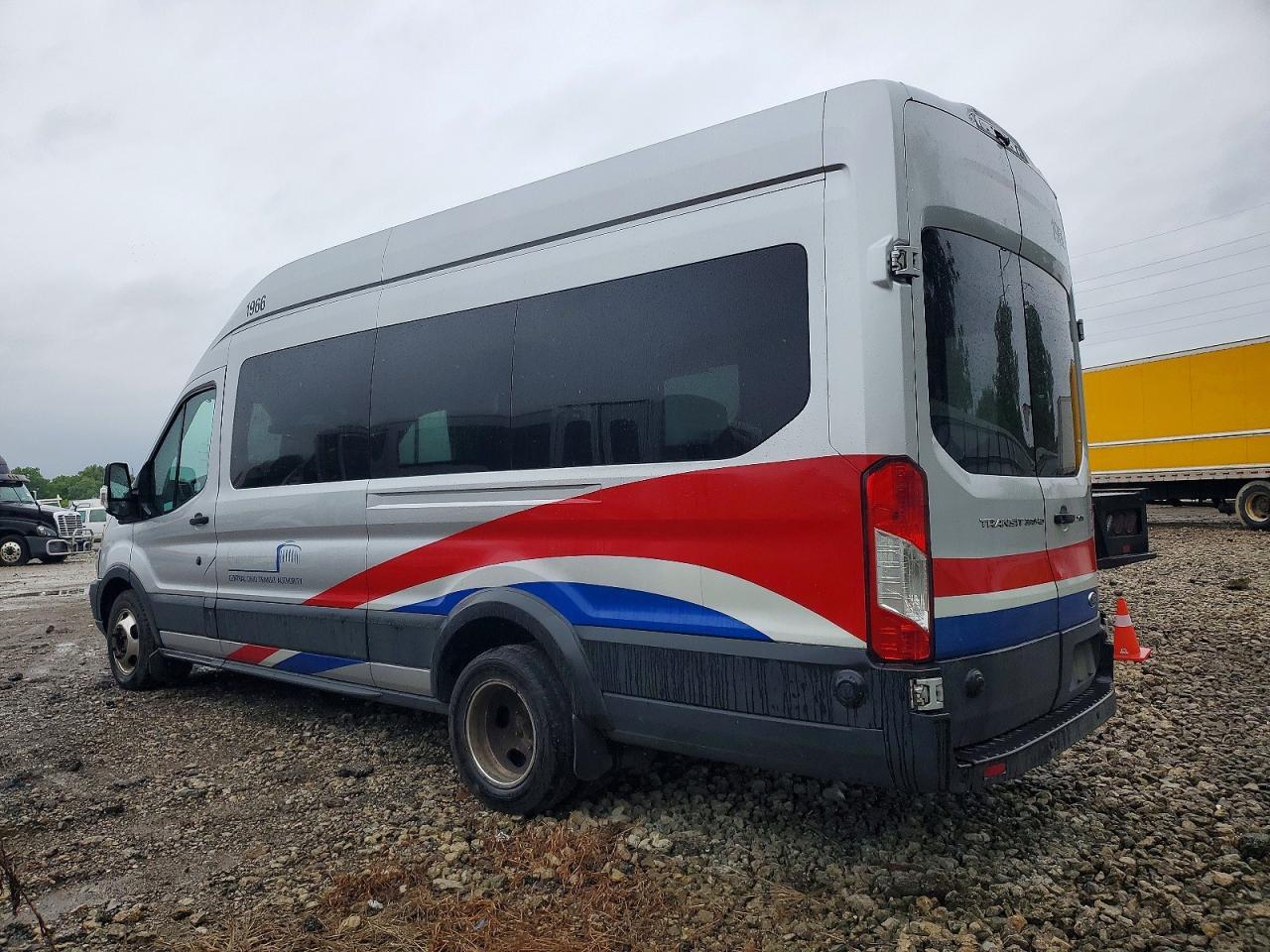 2019 Ford Transit T-350 Hd 3.2L Tdsl Handicap Access - Фото 3