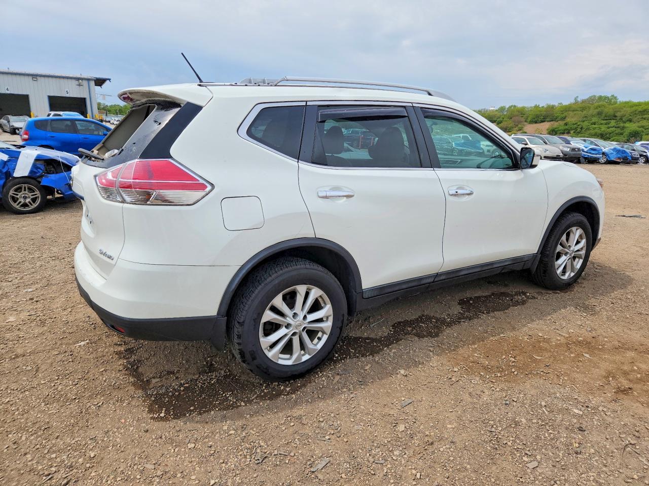 2016 Nissan Rogue Sv - Фото 3
