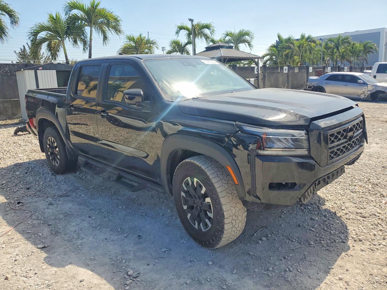 2023 Nissan Frontier Pro-4X - Фото 4