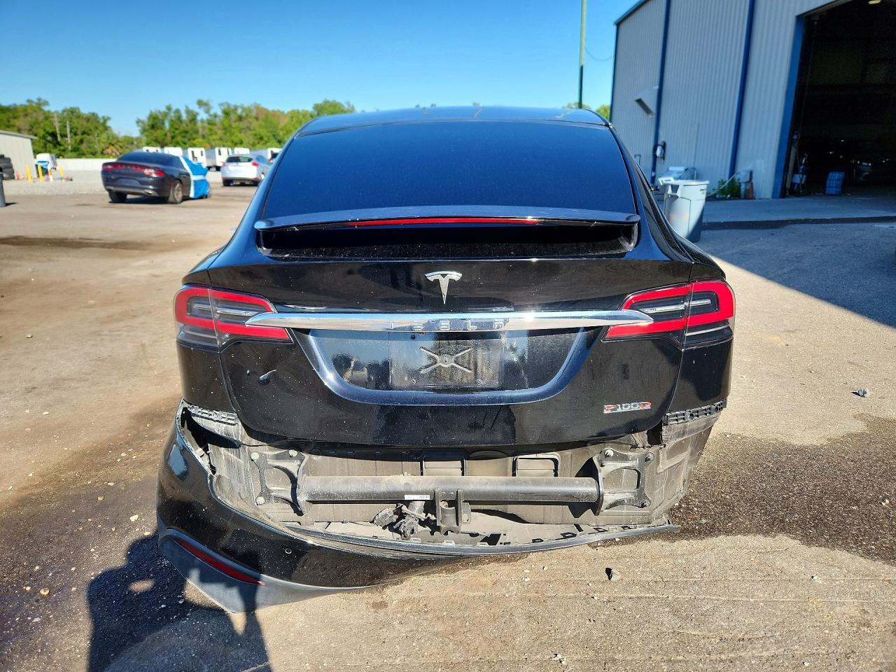 2018 Tesla Model X - Фото 6