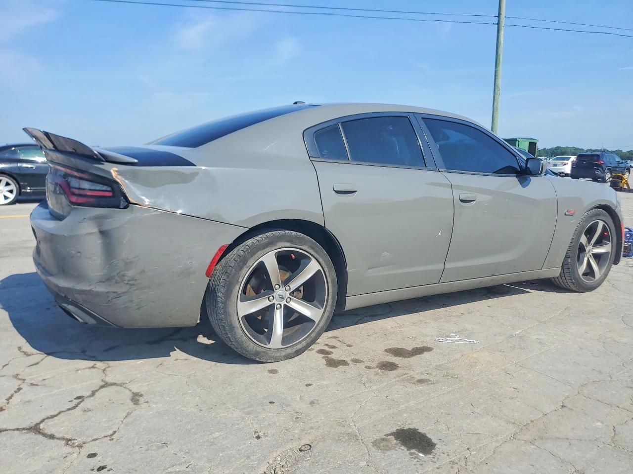 2017 Dodge Charger Se - Image 3