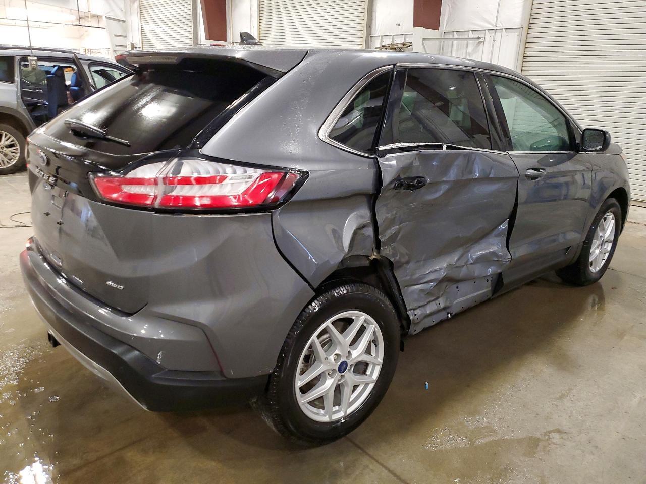 2022 Ford Edge Sel - Фото 3