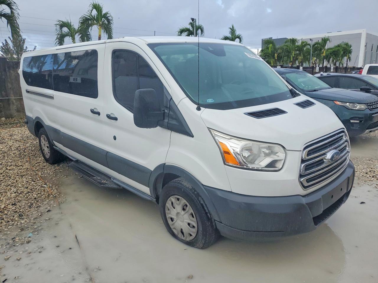 2017 Ford Transit T-350 - Фото 4