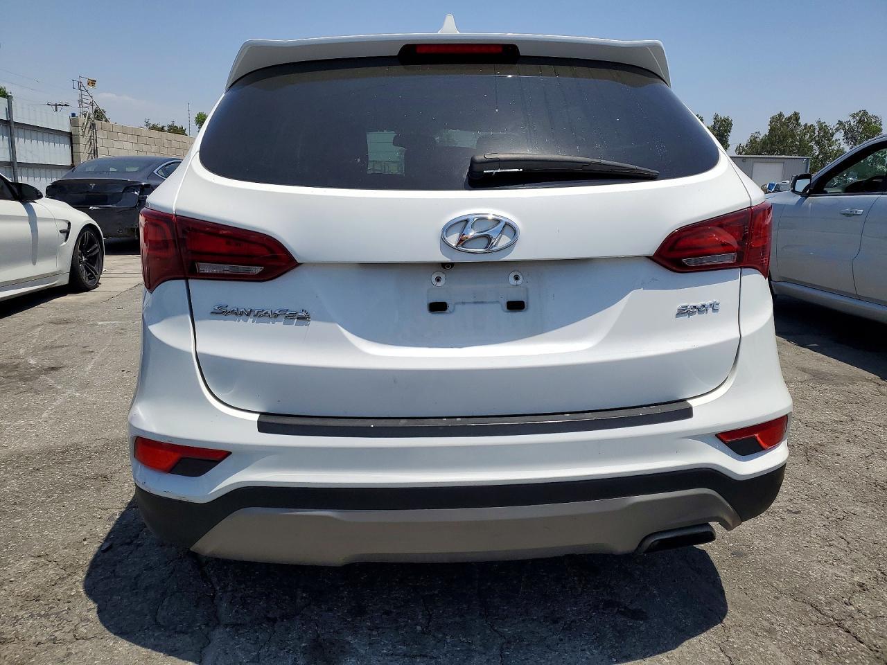 2018 Hyundai Santa Fe Sport 2.4L - Фото 6
