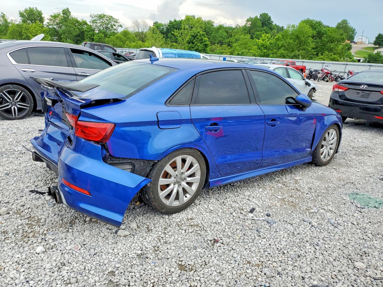 2016 Audi S3 Premium Plus - Фото 3