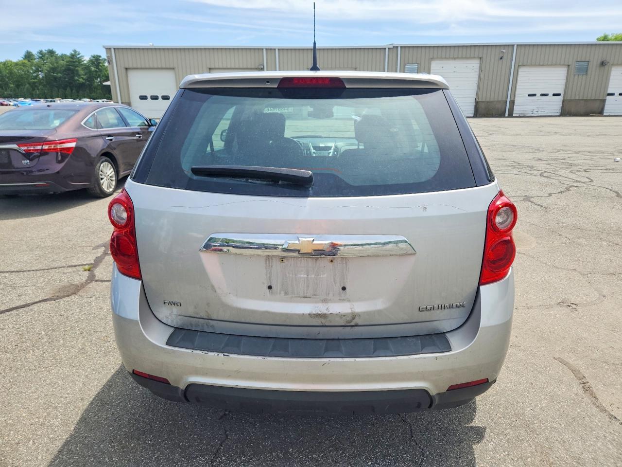 2012 Chevrolet Equinox Ls - Фото 6