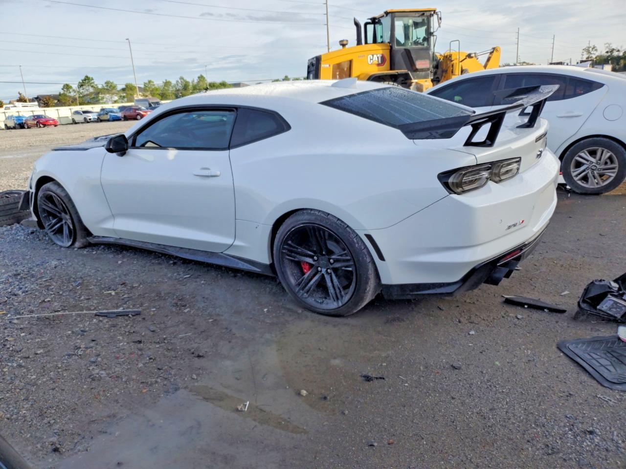 2020 Chevrolet Camaro Zl1 - Фото 2