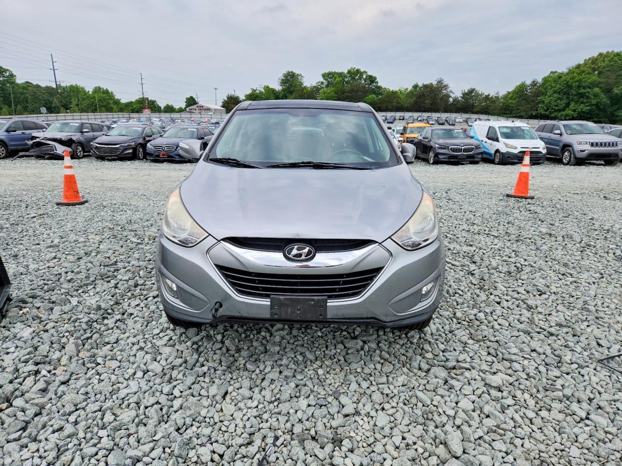 2012 Hyundai Tucson Limited - Image 5