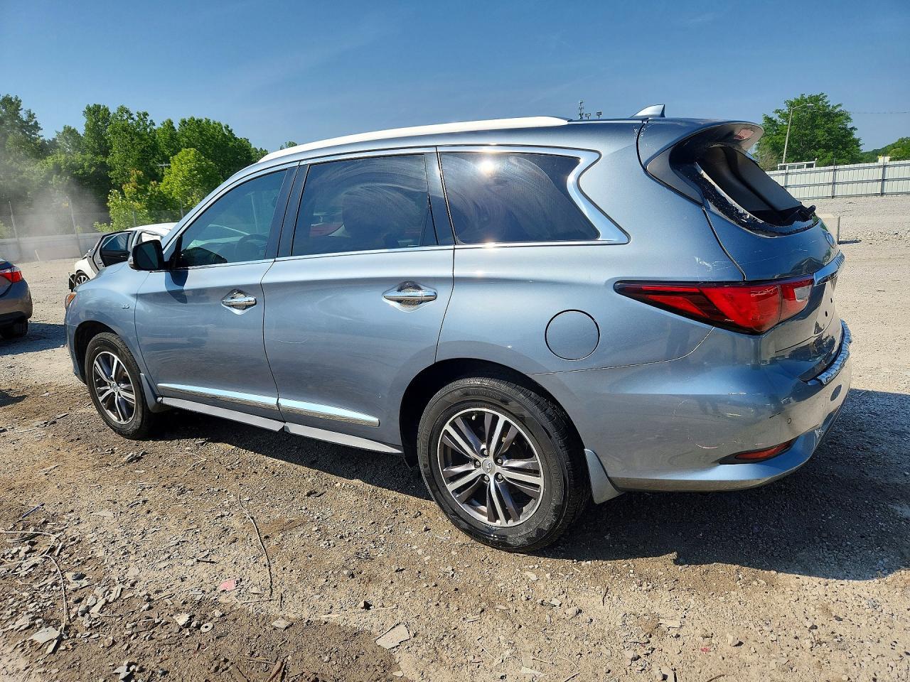 2016 Infiniti Qx60 Base - Фото 2