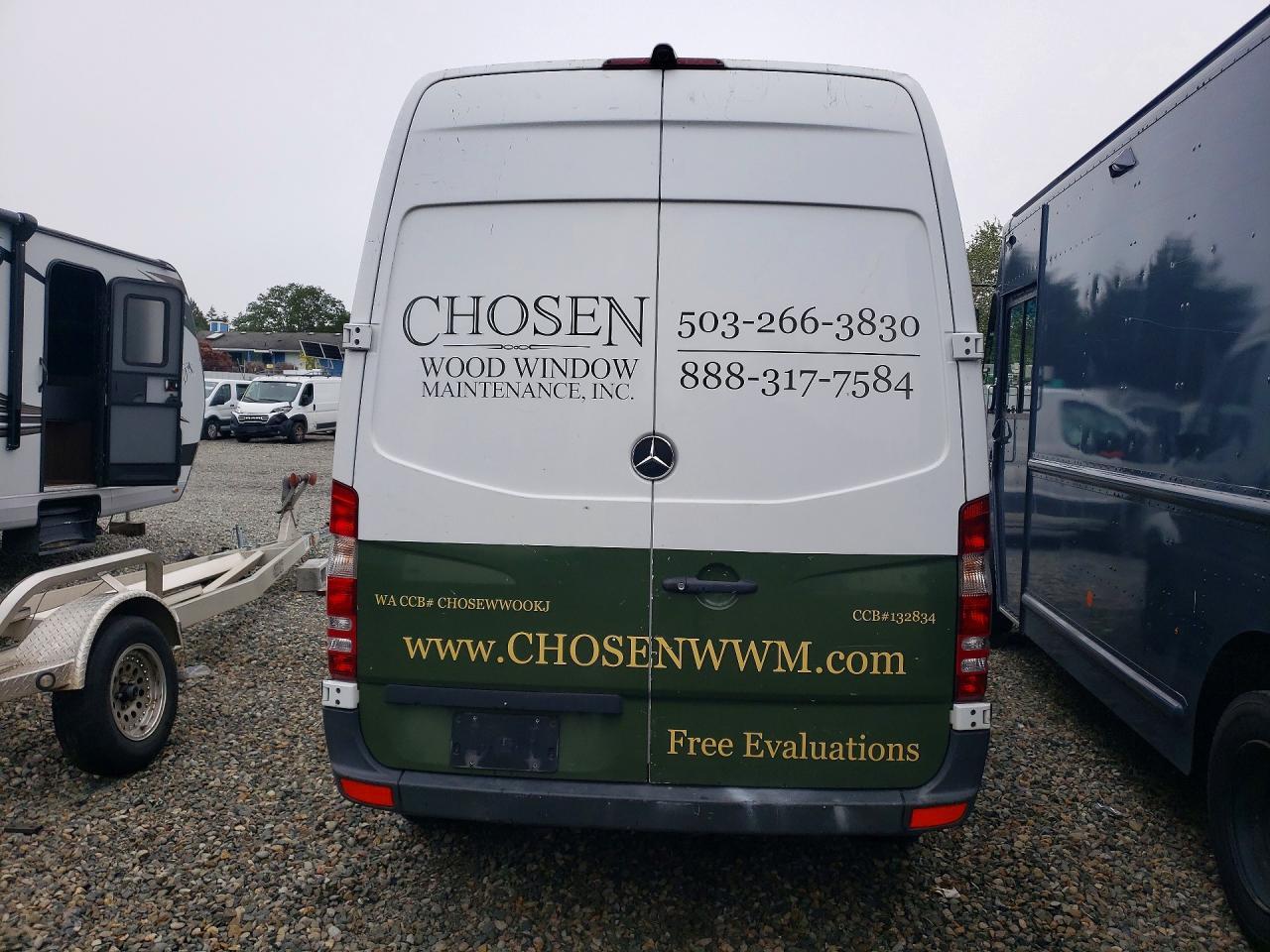 2017 Mercedes Benz Sprinter 2500 Utility / Service Van - Image 6