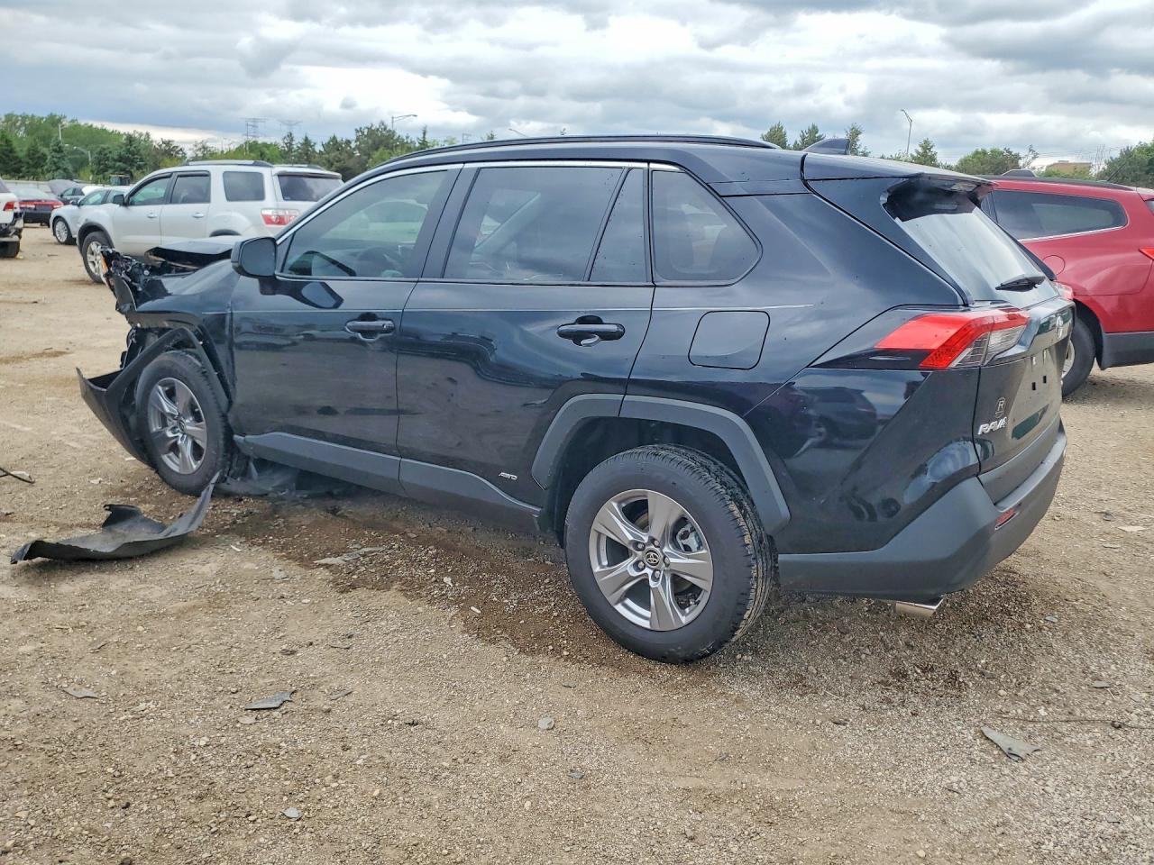 2025 Toyota Rav4 Le - Image 2