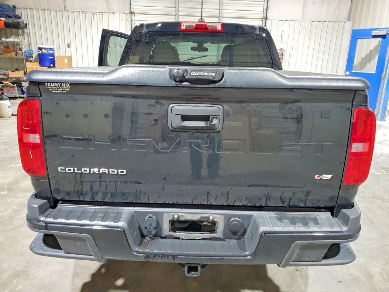 2022 Chevrolet Colorado - Image 6