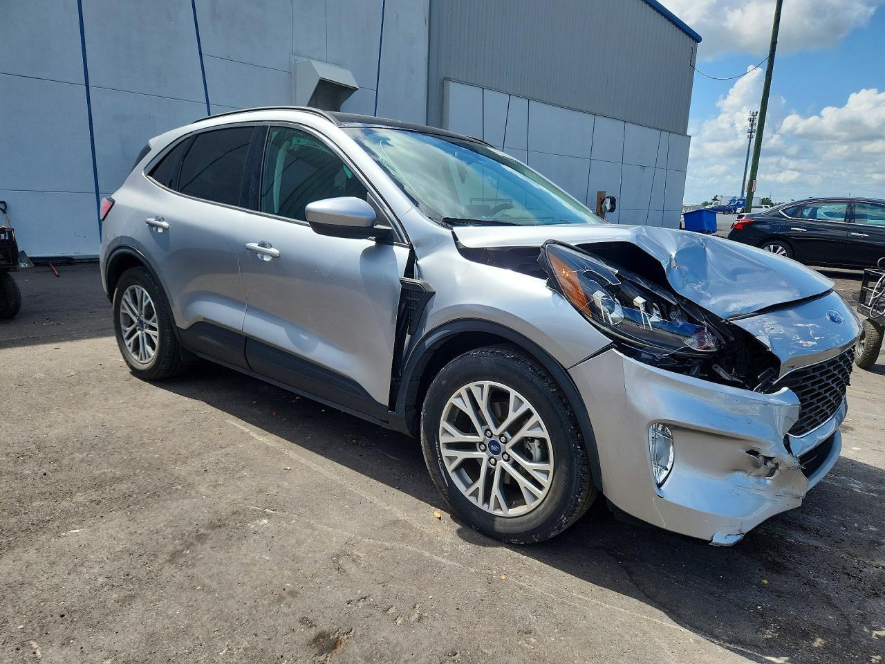 2022 Ford Escape Sel - Фото 4