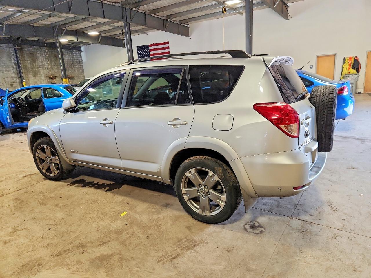 2008 Toyota Rav4 Sport - Image 2