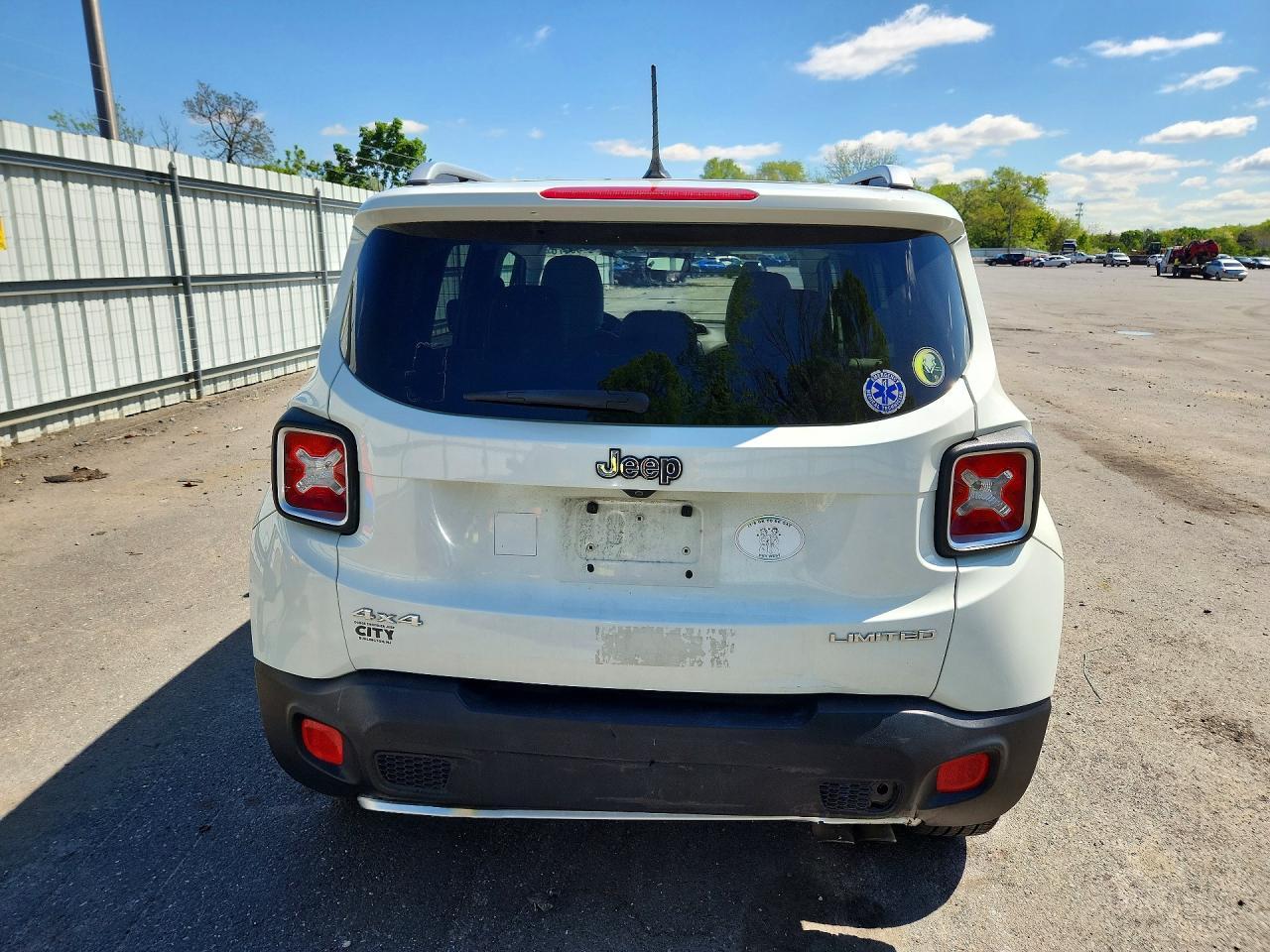 2016 Jeep Renegade Limited - Фото 6