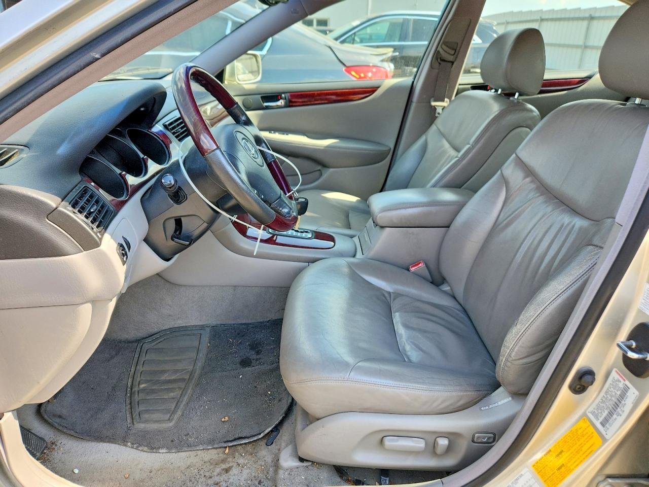 2003 Lexus Es 300 - Image 7