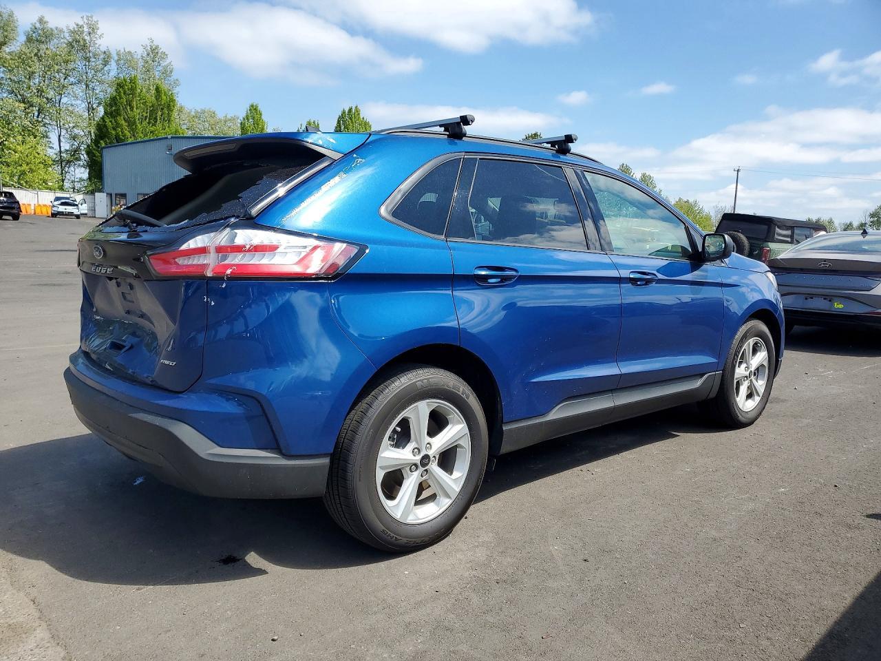 2023 Ford Edge Se - Image 3