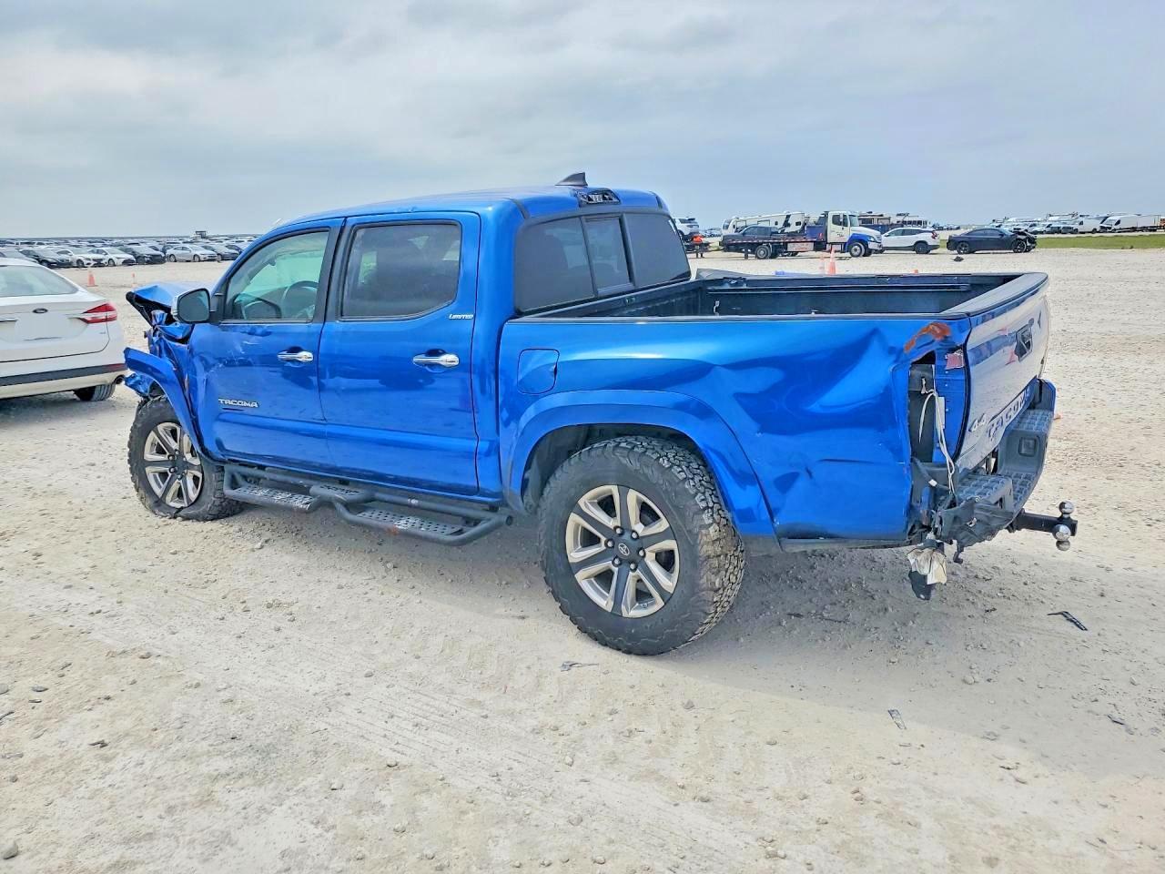 2016 Toyota Tacoma Limited - Image 2