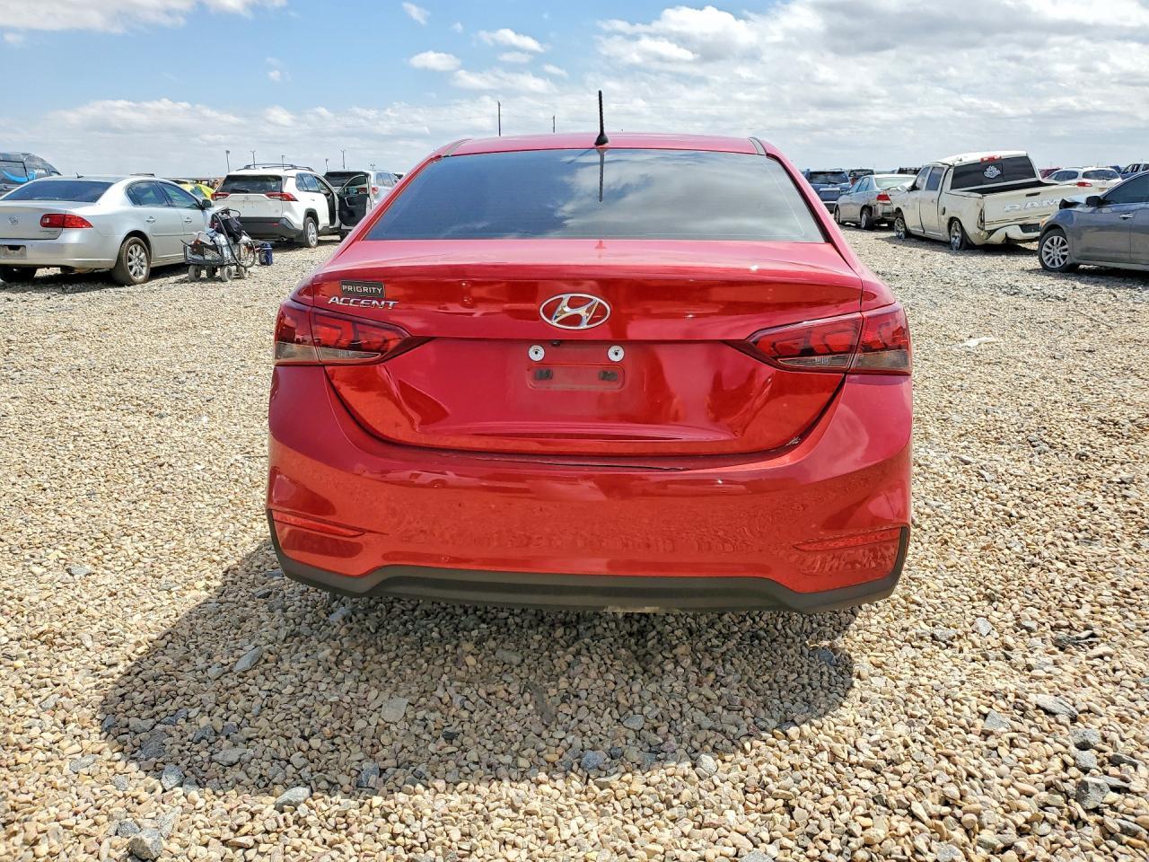 2022 Hyundai Accent Se - Фото 6