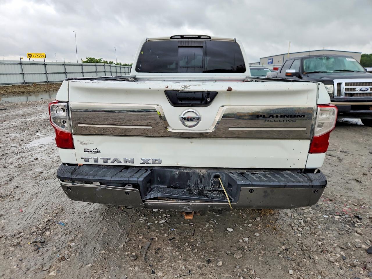 2016 Nissan Titan Xd Platinum Reserve - Фото 6