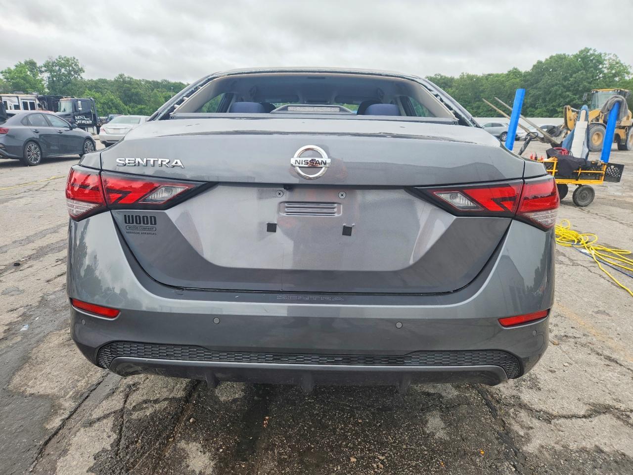 2022 Nissan Sentra S - Image 6