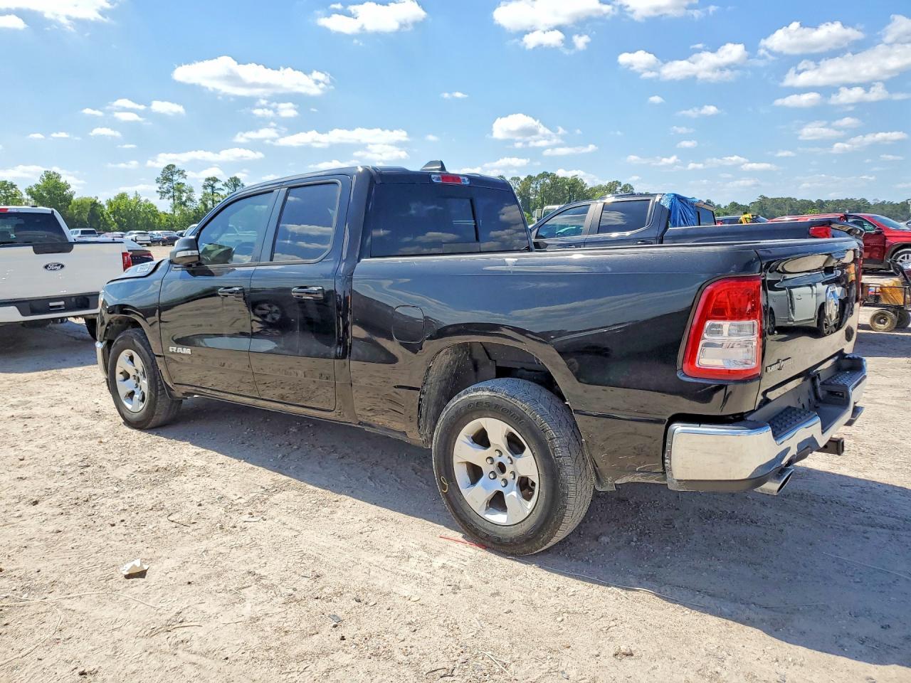 2021 Ram 1500 Big Horn - Фото 2