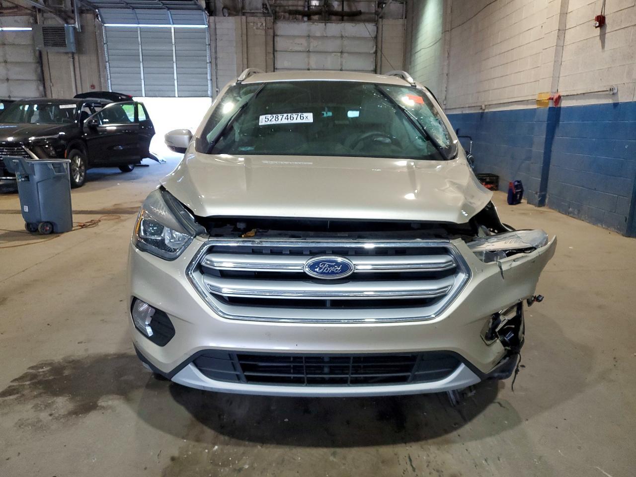 2017 Ford Escape Titanium - Image 5