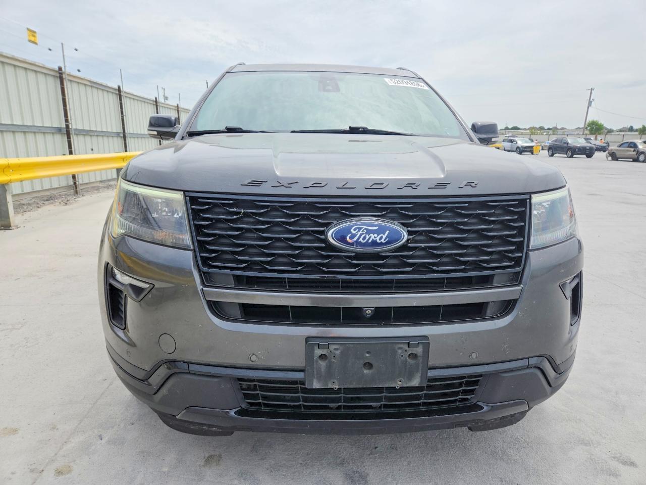 2018 Ford Explorer Sport - Image 5