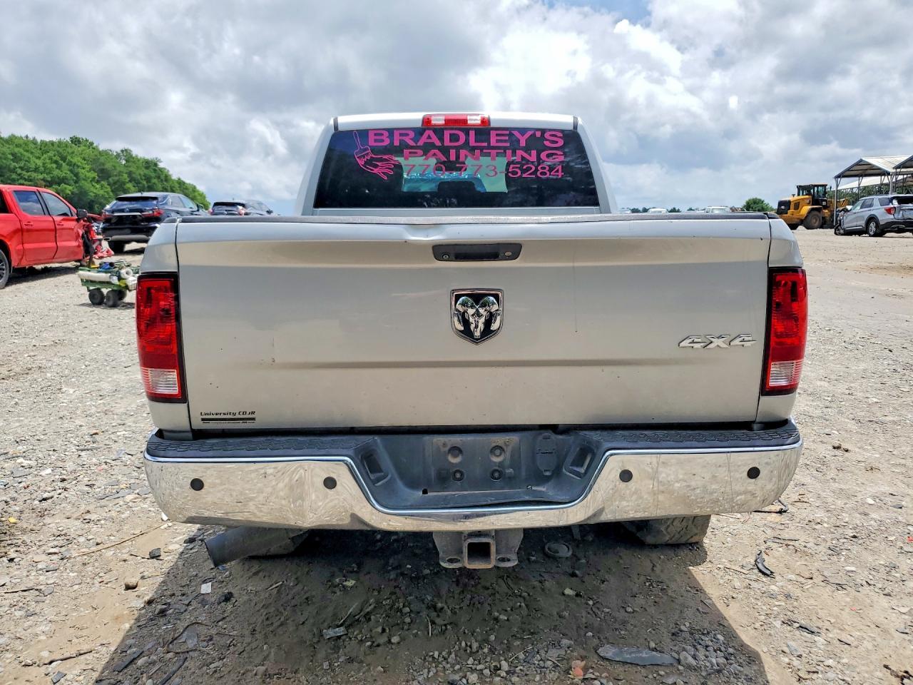 2016 Ram 2500 St - Image 6