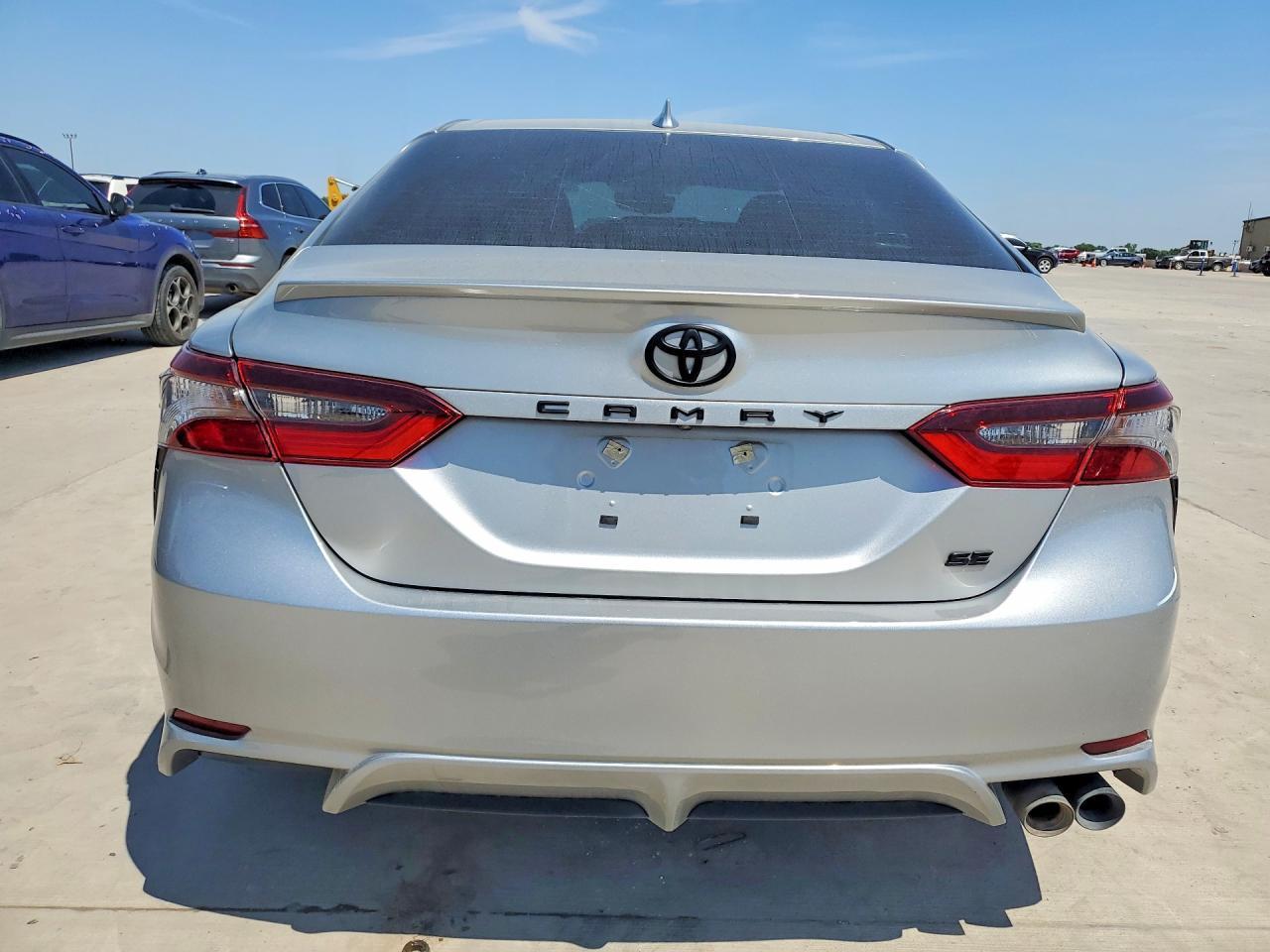 2024 Toyota Camry Se - Фото 6