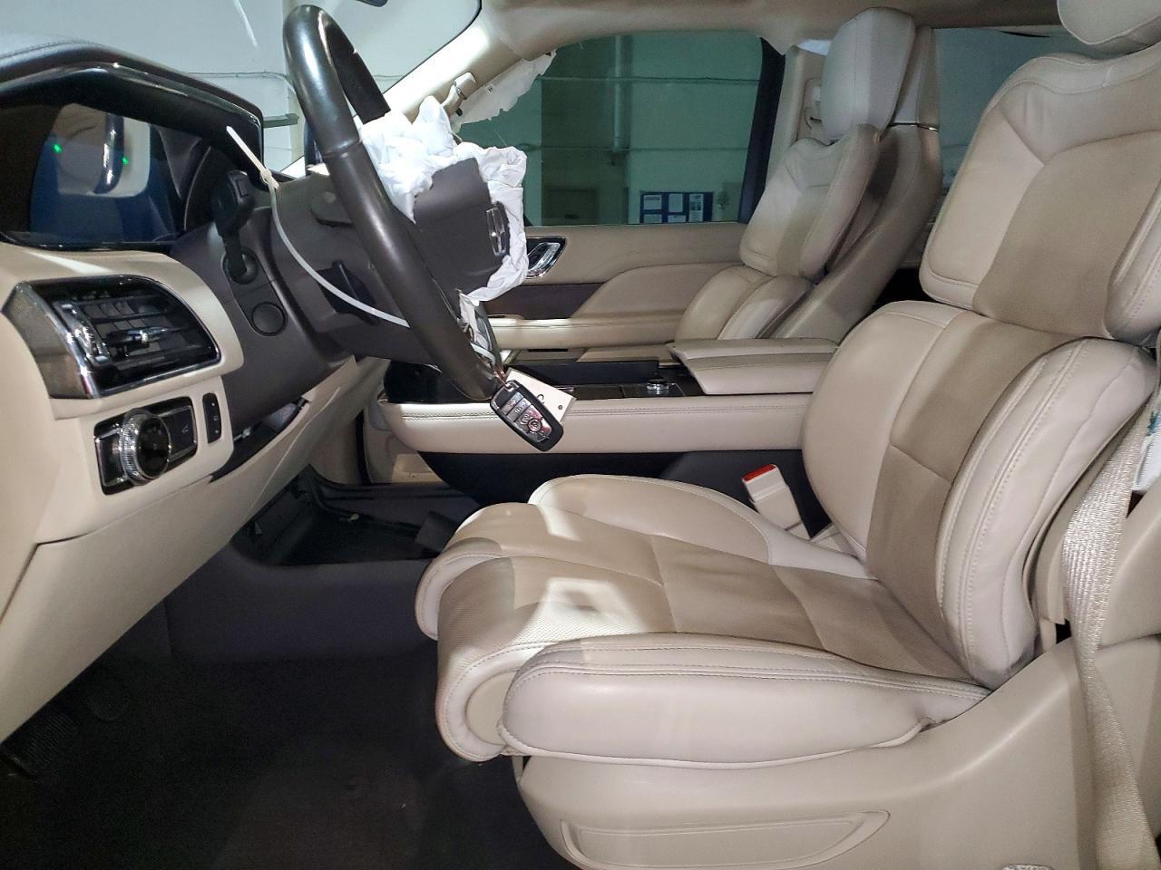 2021 Lincoln Navigator Reserve - Фото 7