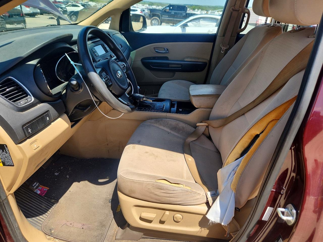 2016 Kia Sedona Lx - Image 7