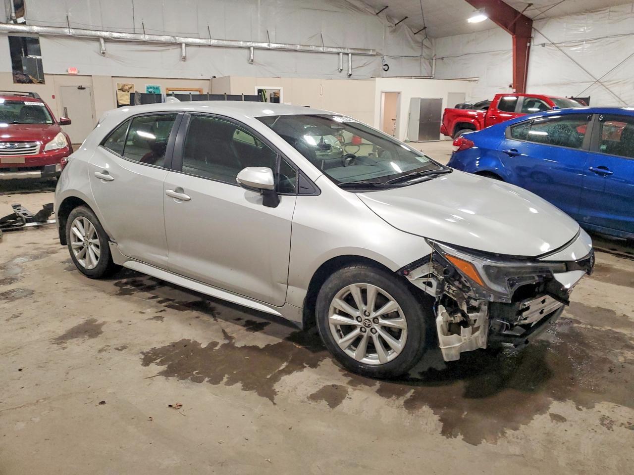 2024 Toyota Corolla Hatchback Se - Фото 4