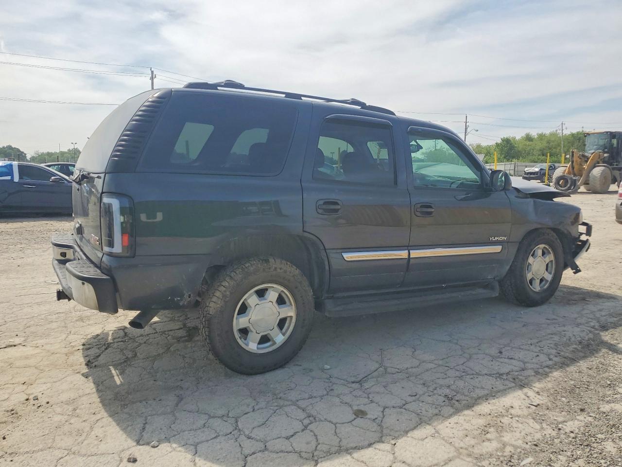 2005 GMC Yukon - Фото 3