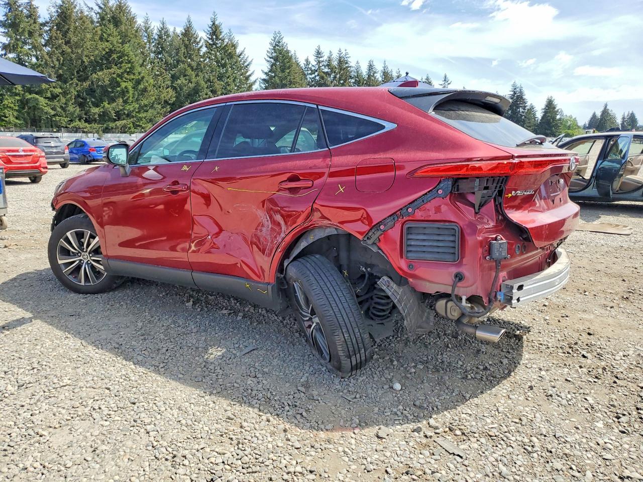 2023 Toyota Venza Le - Фото 2