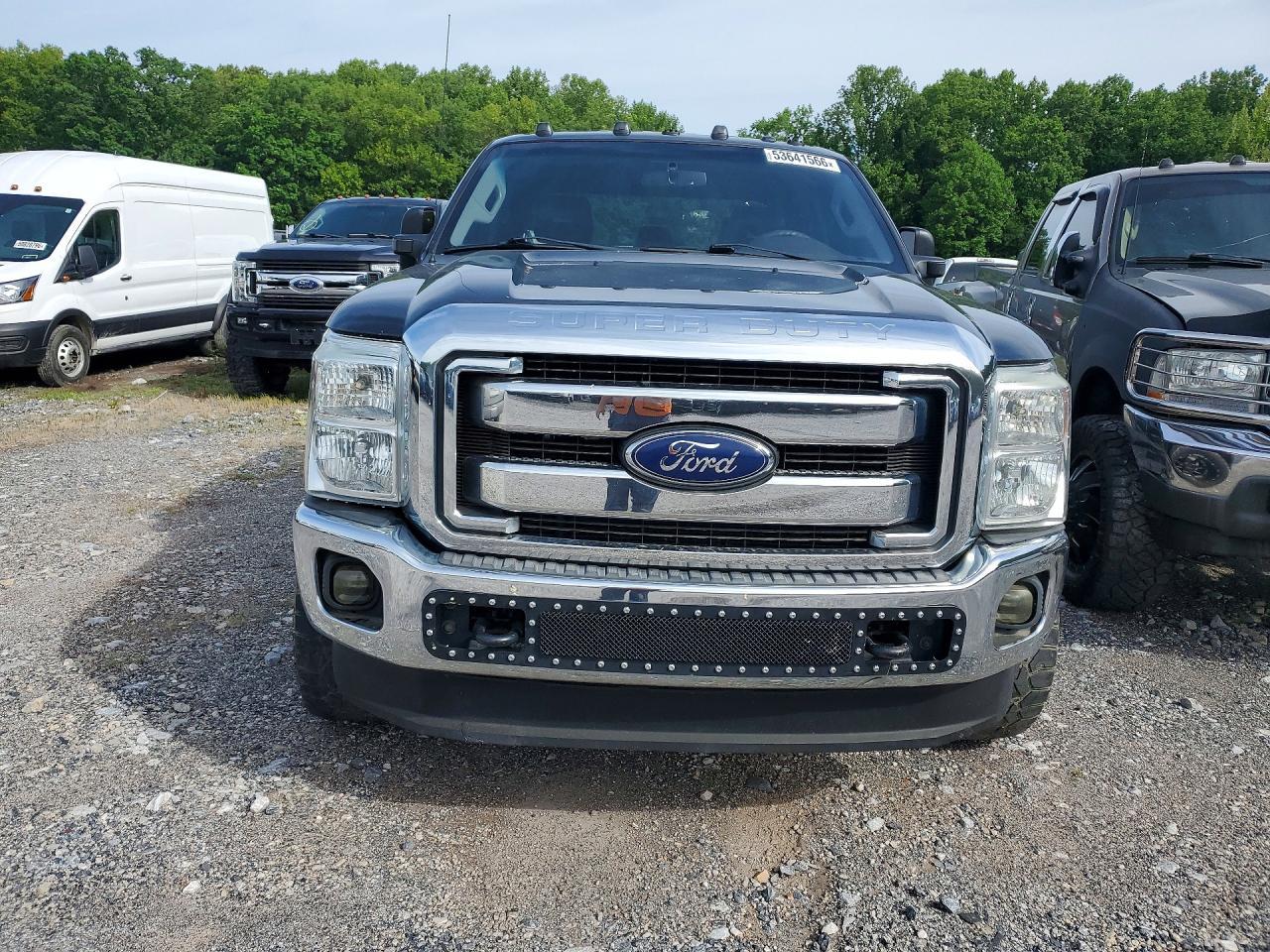 2015 Ford F250 Super Duty - Фото 5