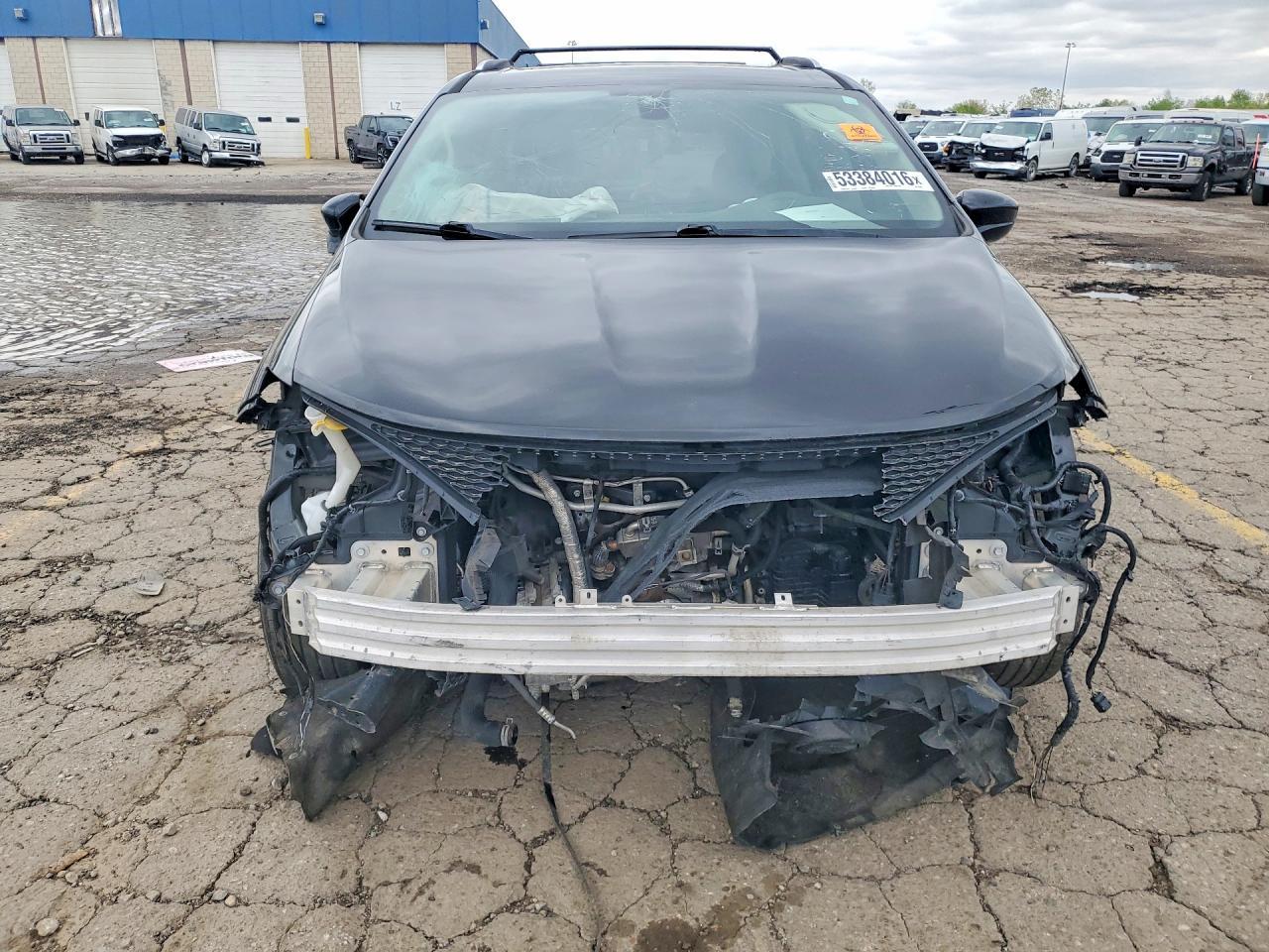 2019 Chrysler Pacifica Touring L - Image 5