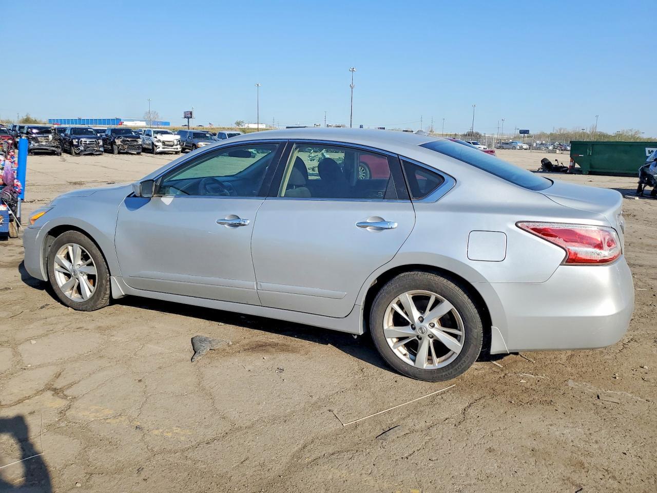2013 Nissan Altima 2.5 - Image 2